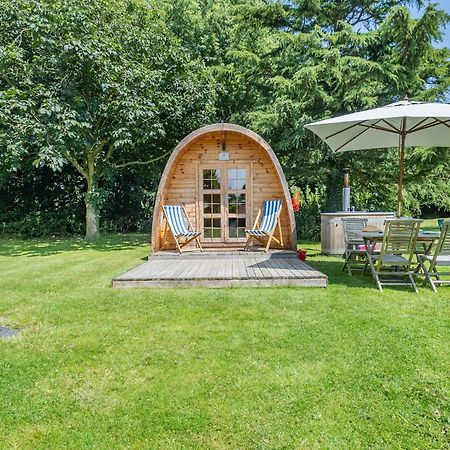 Apple Mount Retreat 호텔 라벤햄 외부 사진